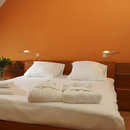 Chienmarin Healthfarm & Residences Anno 1712 ***** Tatil Evi Nieuwpoort