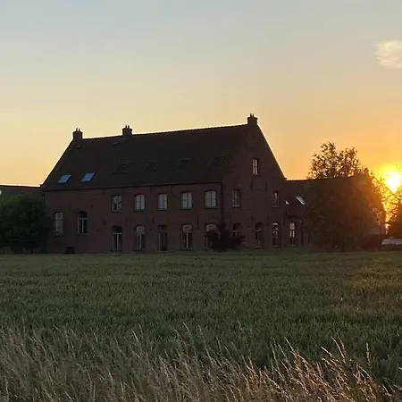 Tatil Evi Chienmarin Healthfarm & Residences Anno 1712 ***** Nieuwpoort